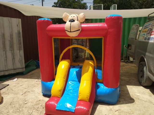 קוף לילדים - מתנפחים לילדים מתנפחים לילדים - מגלשת קוף מתנפח